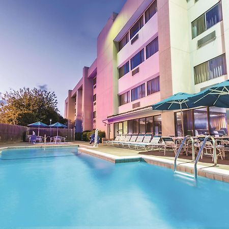 La Quinta Inn By Wyndham Austin North Экстерьер фото