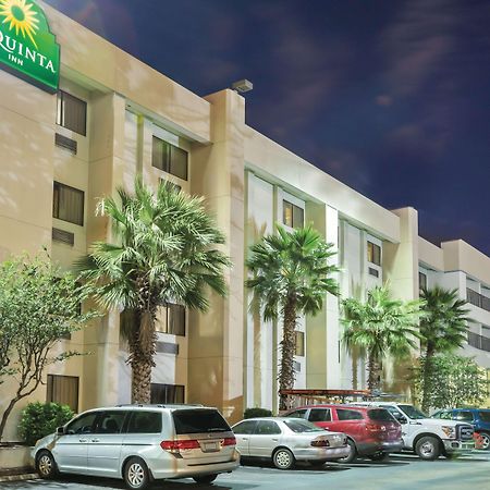 La Quinta Inn By Wyndham Austin North Экстерьер фото
