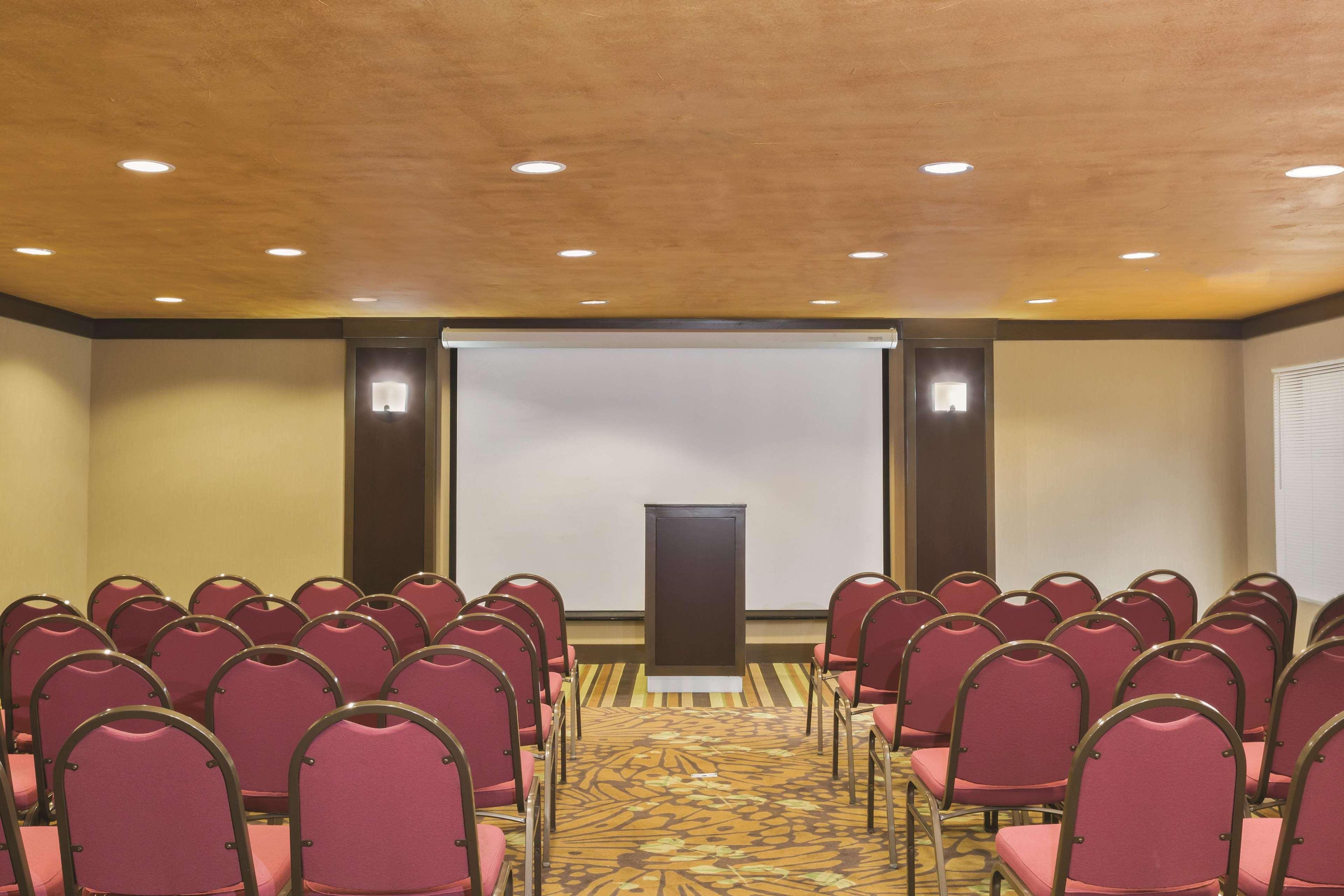 La Quinta Inn By Wyndham Austin North Экстерьер фото